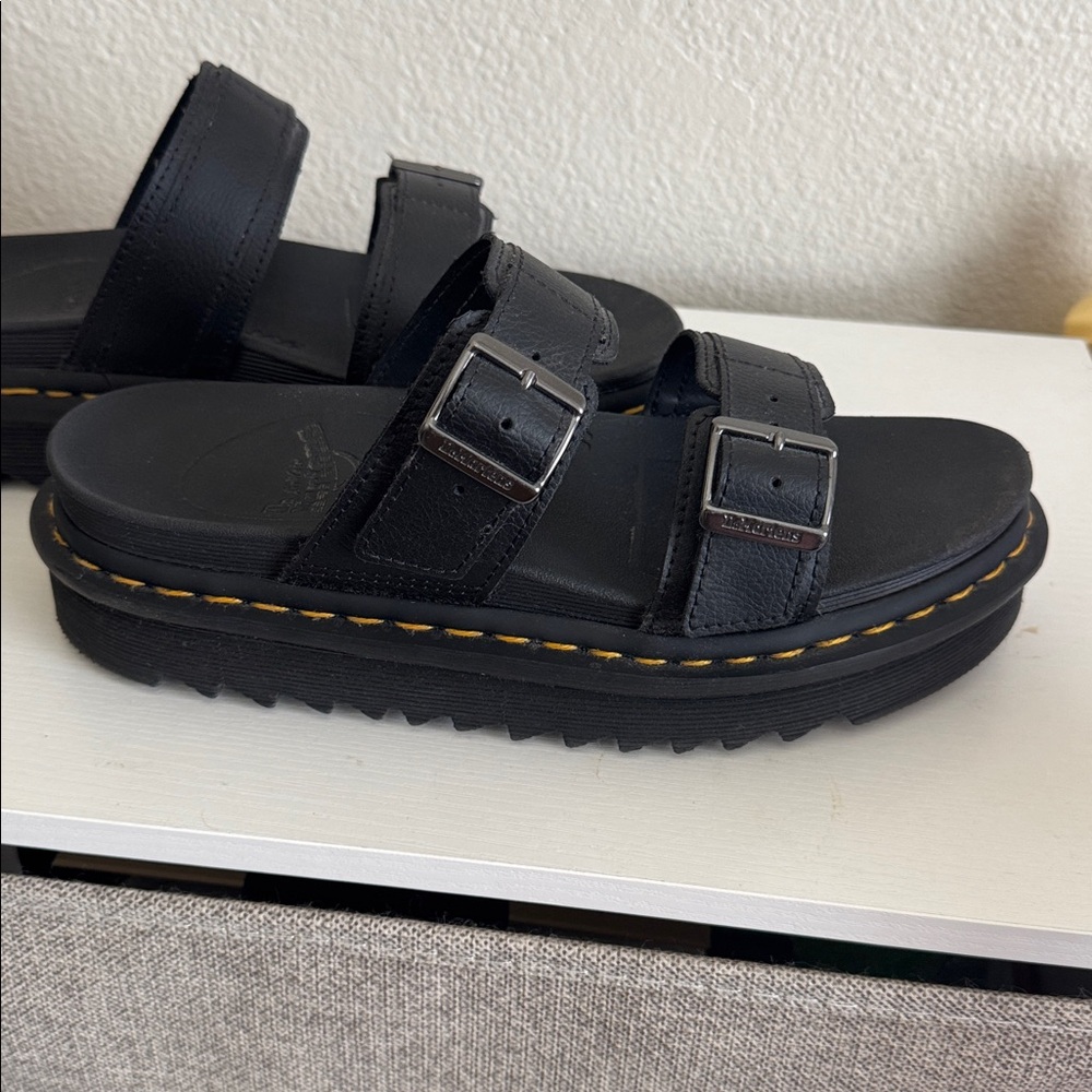 Dr Martens Black Womens sandals - Picture 2 of 6
